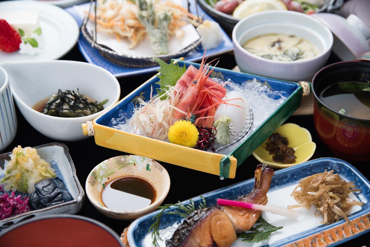 Diamond Katayamazu Onsen Society Hotel Кага Екстериор снимка