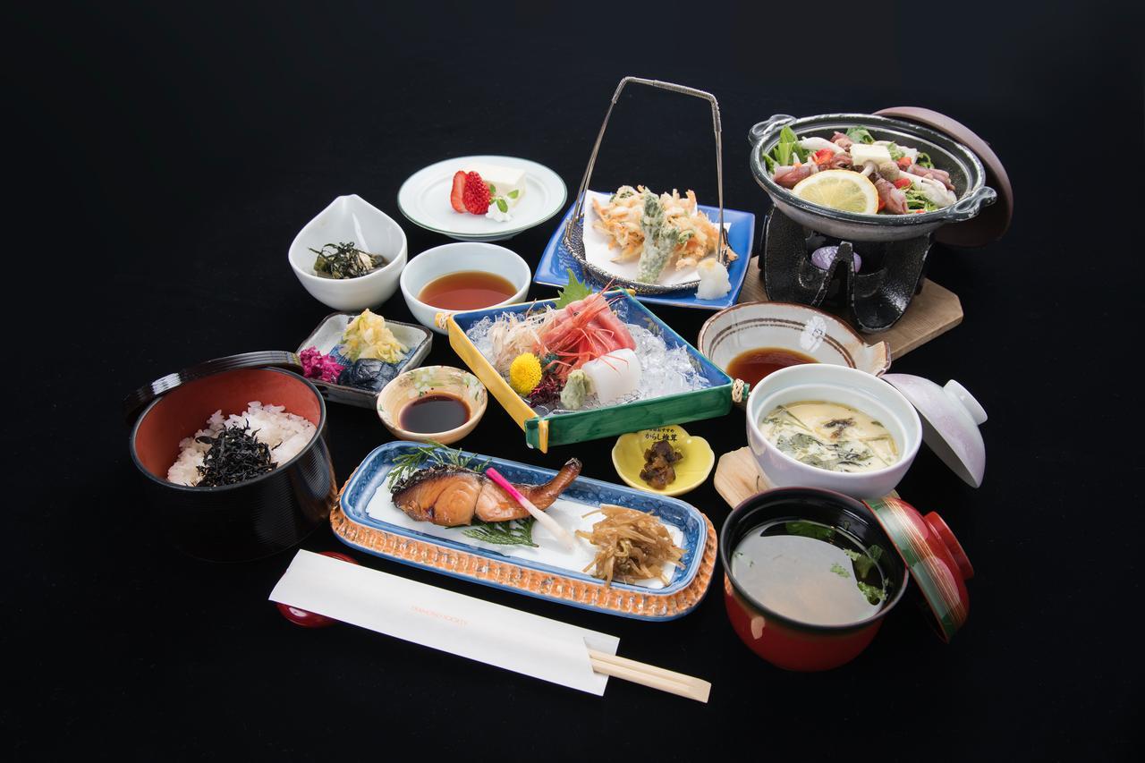 Diamond Katayamazu Onsen Society Hotel Кага Екстериор снимка